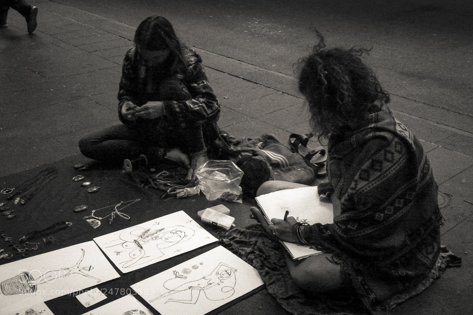 Panasonic Lumix DMC-ZS10 (Lumix DMC-TZ20 / Lumix DMC-TZ22) sample photo. Street artists photography
