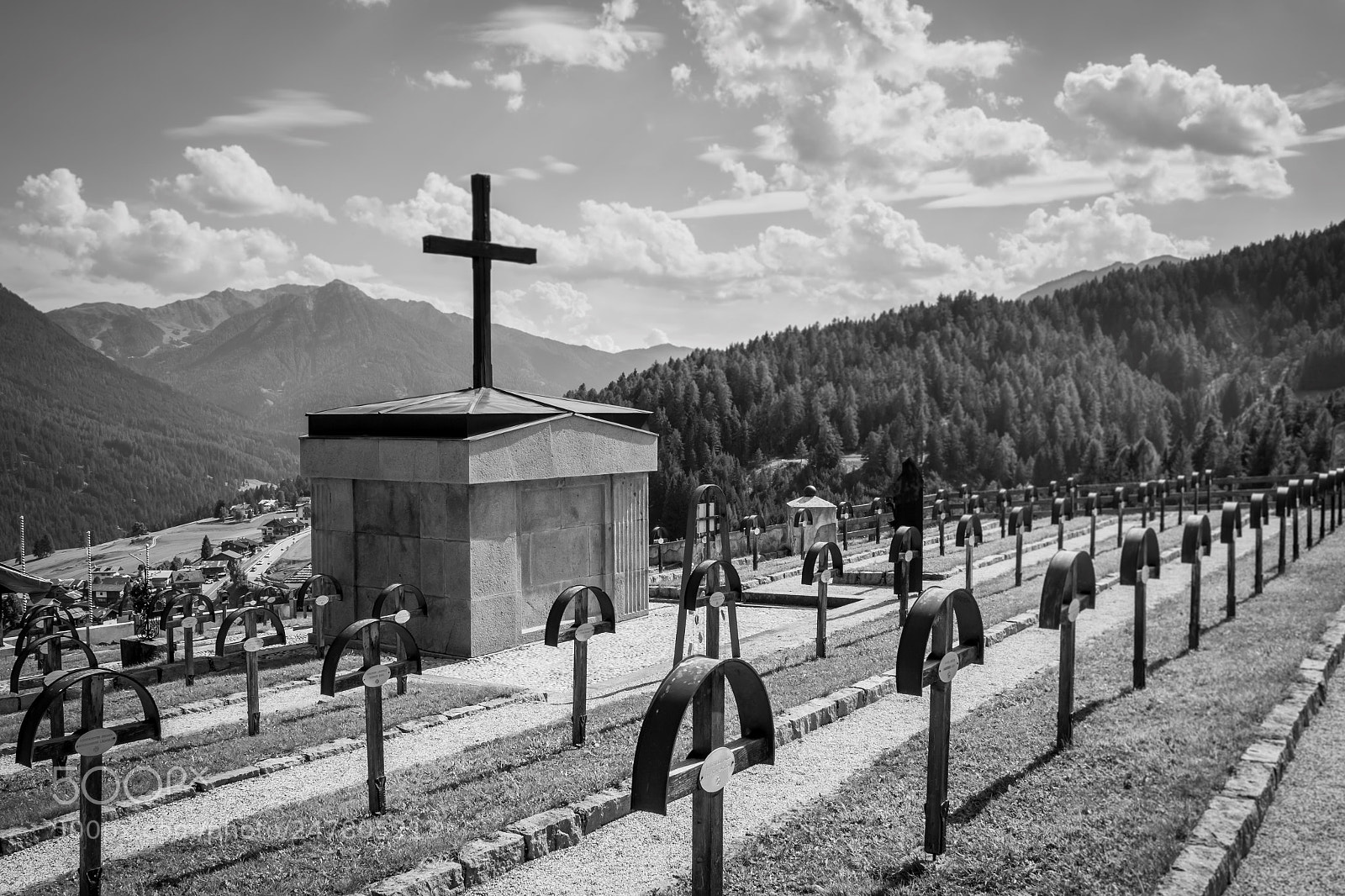 Nikon D3200 sample photo. Black and white cemetery photography