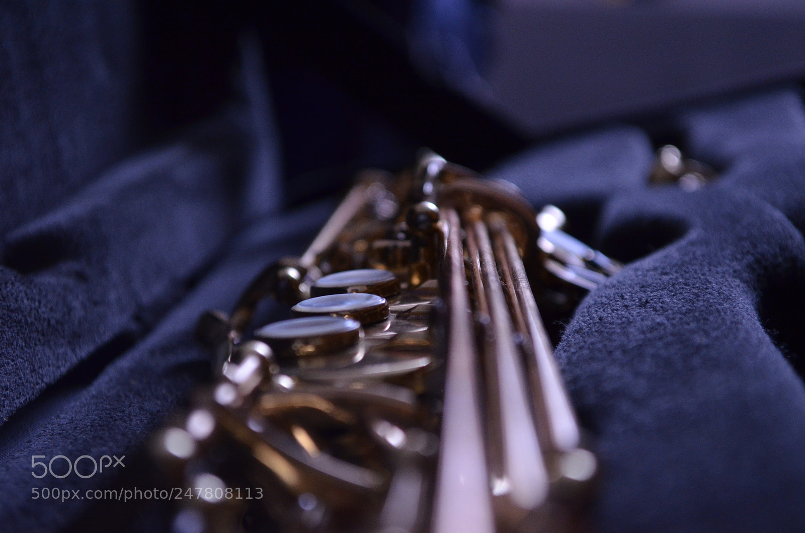 Nikon D5100 sample photo. Saxophone case photography