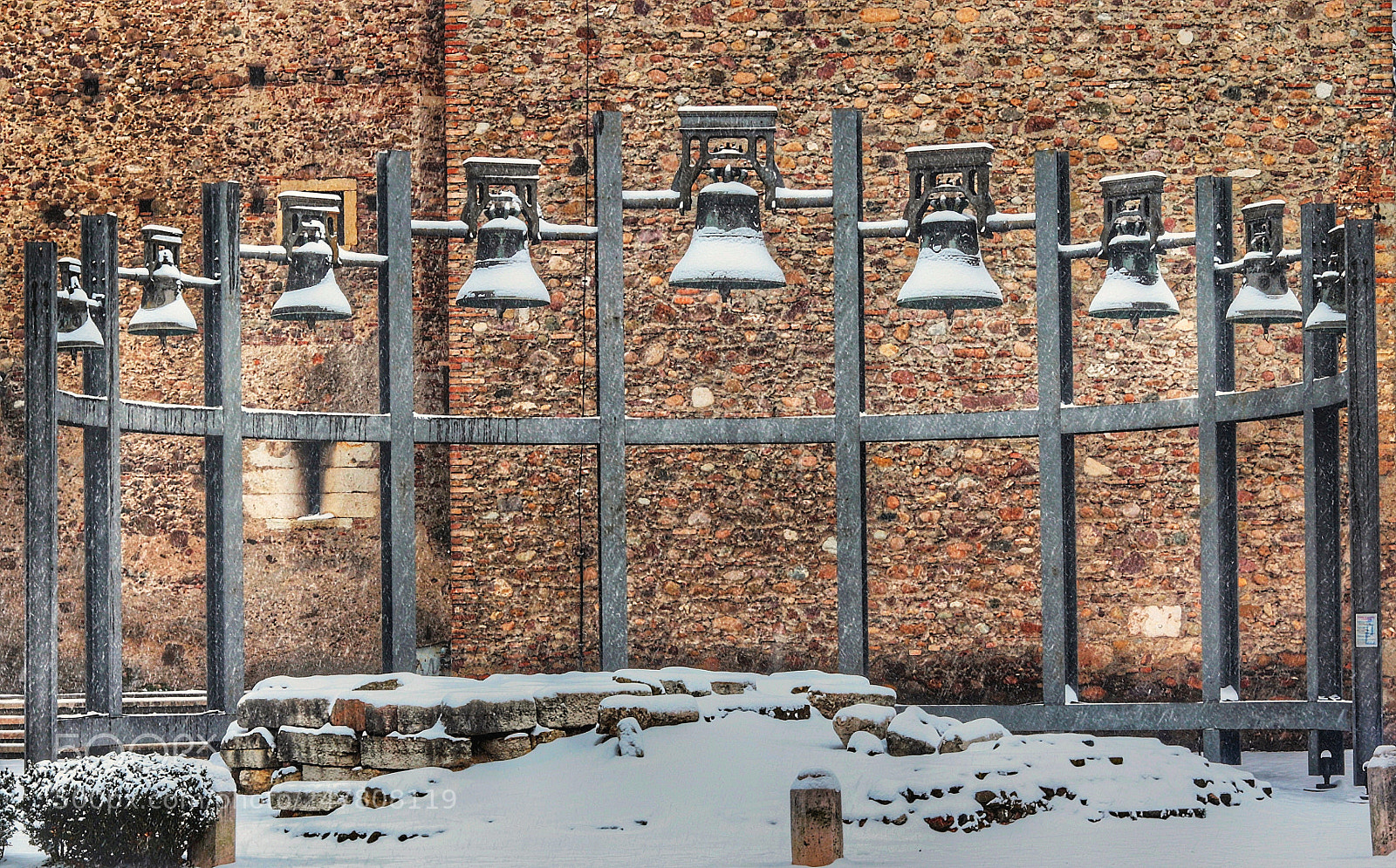 Canon EOS 77D (EOS 9000D / EOS 770D) sample photo. Campane photography