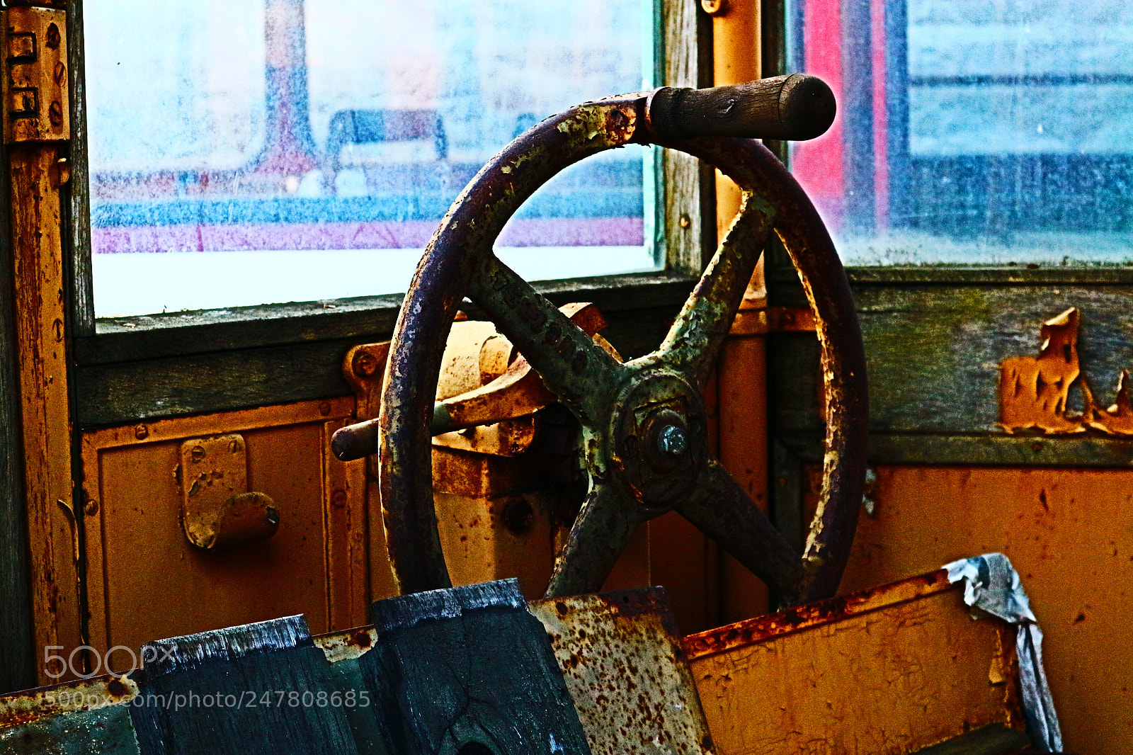 Canon EOS M10 sample photo. Steering wheel photography