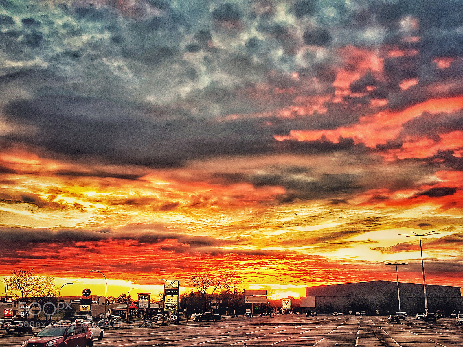 Samsung Galaxy S7 Edge sample photo. Mordor style sunrise photography