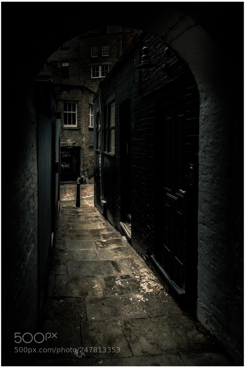 Sony DSC-RX100M5 sample photo. Jack the ripper territory. photography