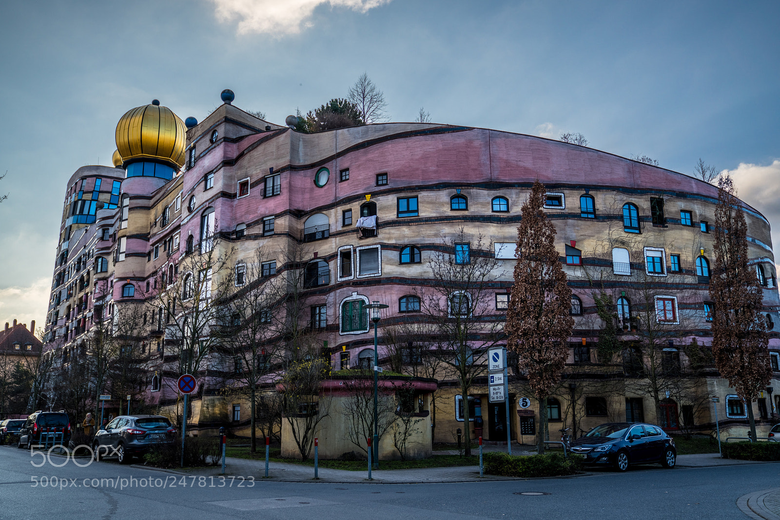 Sony a7R III sample photo. Hundertwasser haus photography
