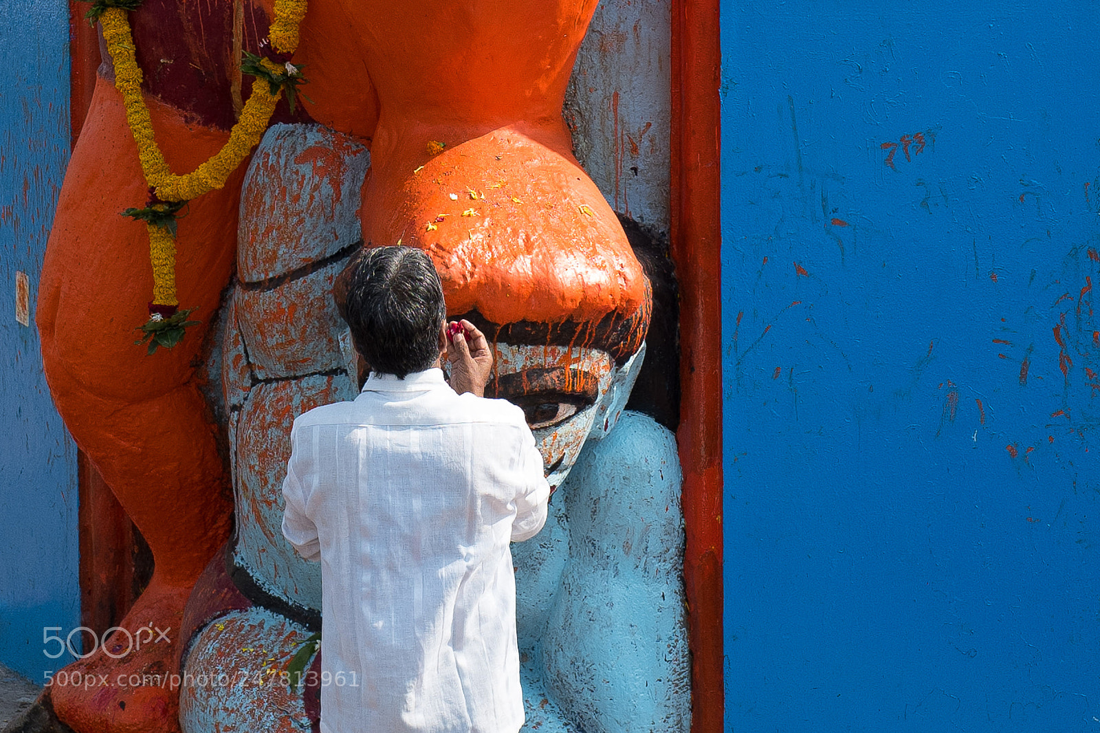 Leica Q (Typ 116) sample photo. Seeking blessings... photography