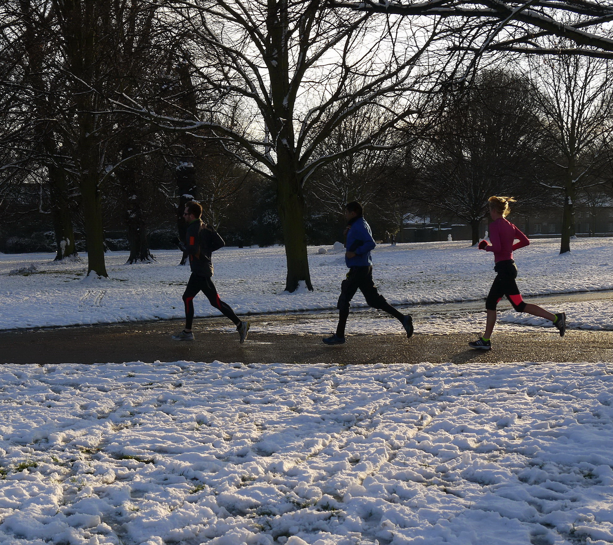 Panasonic Lumix DMC-GF3 + IO 14-42mm F3.5-5.6 sample photo. “nothing burns like the cold". london photography