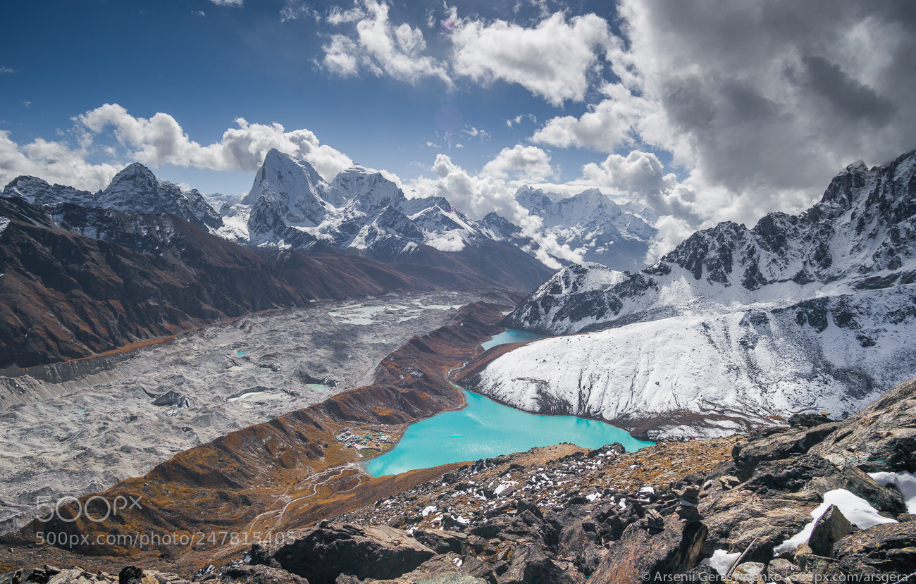 Sony Alpha DSLR-A900 sample photo. Gokyo village and lake photography