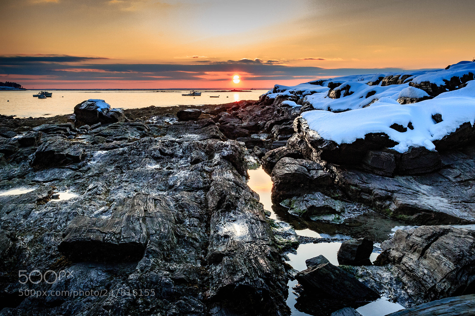 Canon EOS 700D (EOS Rebel T5i / EOS Kiss X7i) sample photo. Coastal winter sunset photography