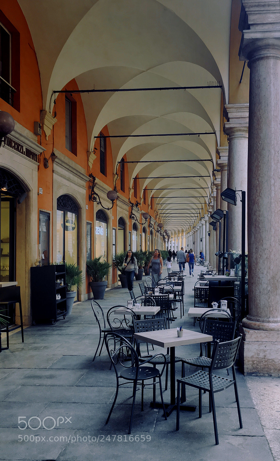 Apple iPhone 6s sample photo. Modena photography