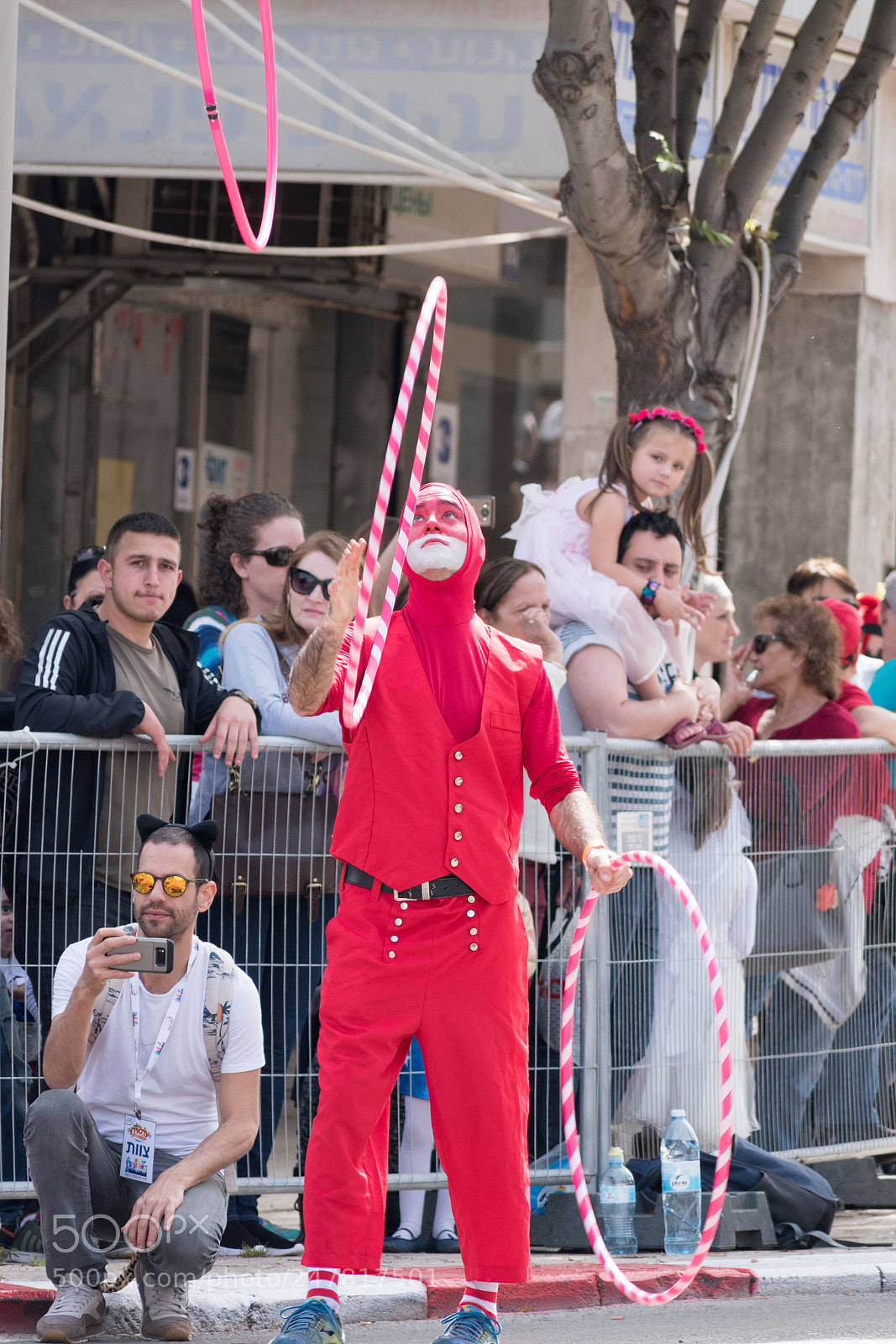 Nikon D5600 sample photo. Street performer photography