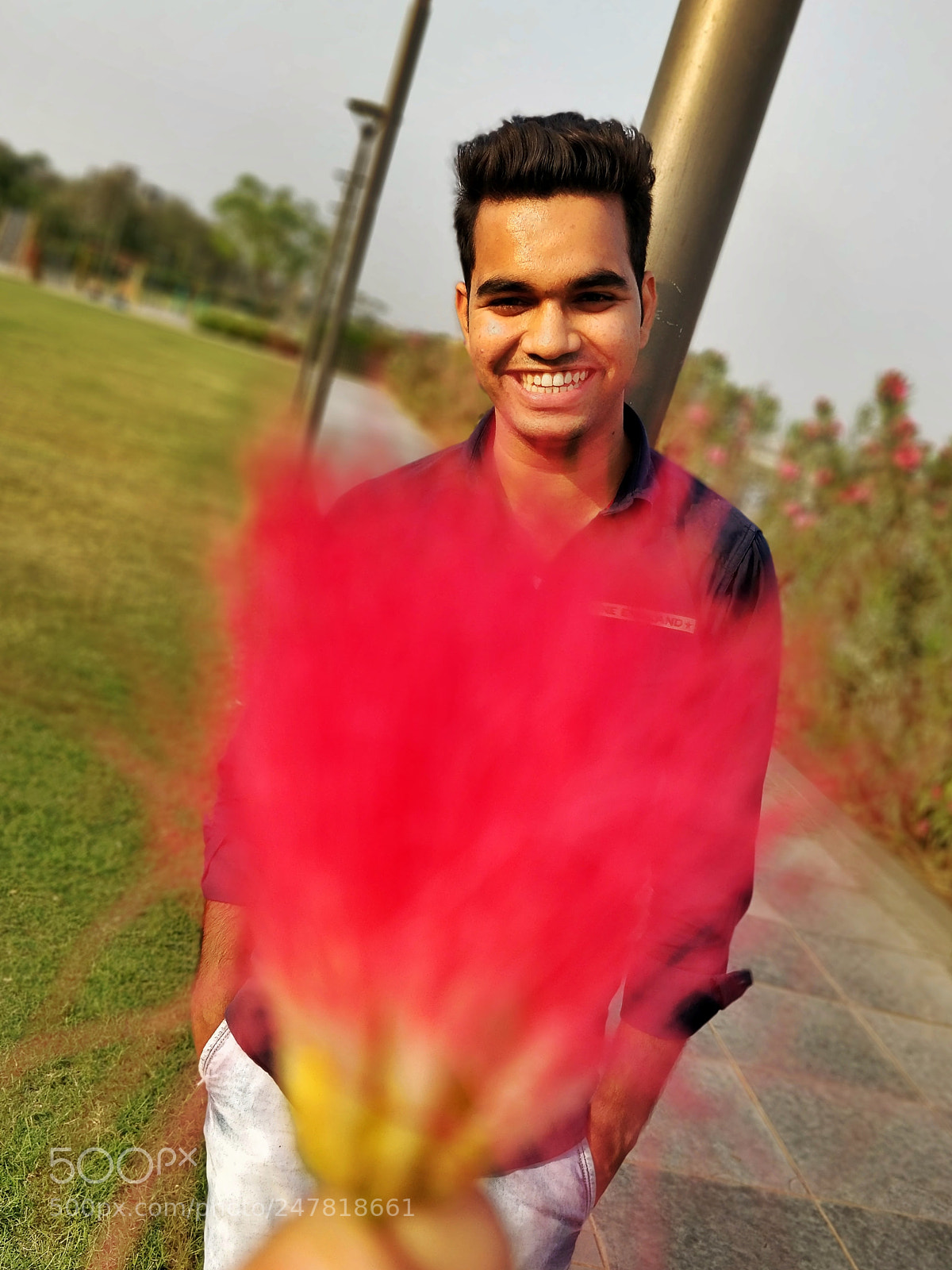 OnePlus 5T sample photo. Happy smile photography
