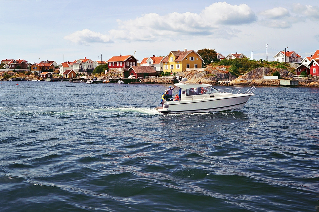 Nikon D5000 sample photo. Summer on tjörn photography