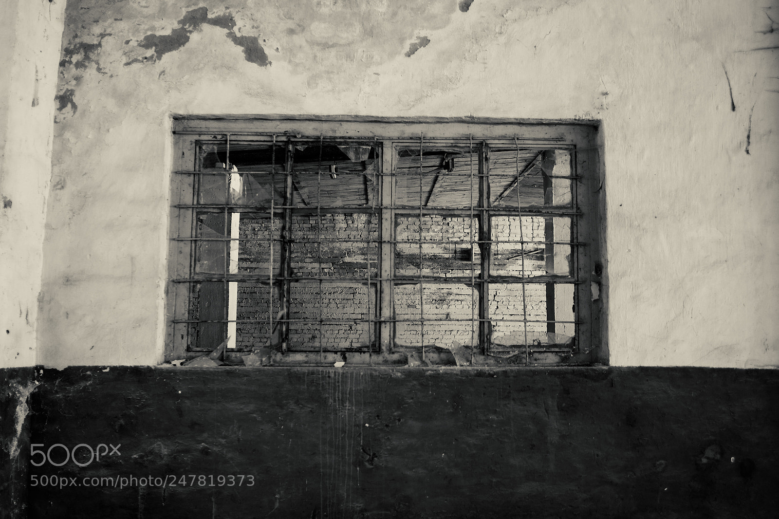 Fujifilm X-Pro1 sample photo. Lost place photography