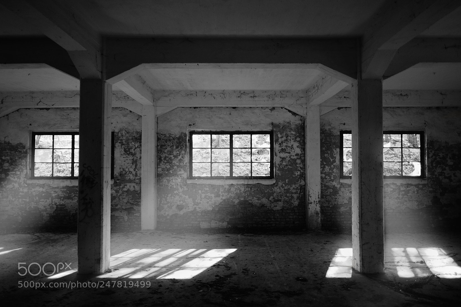 Fujifilm X-Pro1 sample photo. Lost place photography