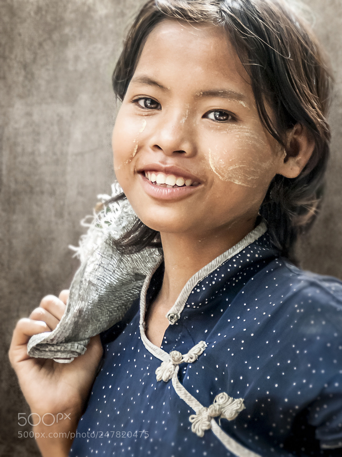 Nikon D200 sample photo. Burma market portrait / myanmar photography