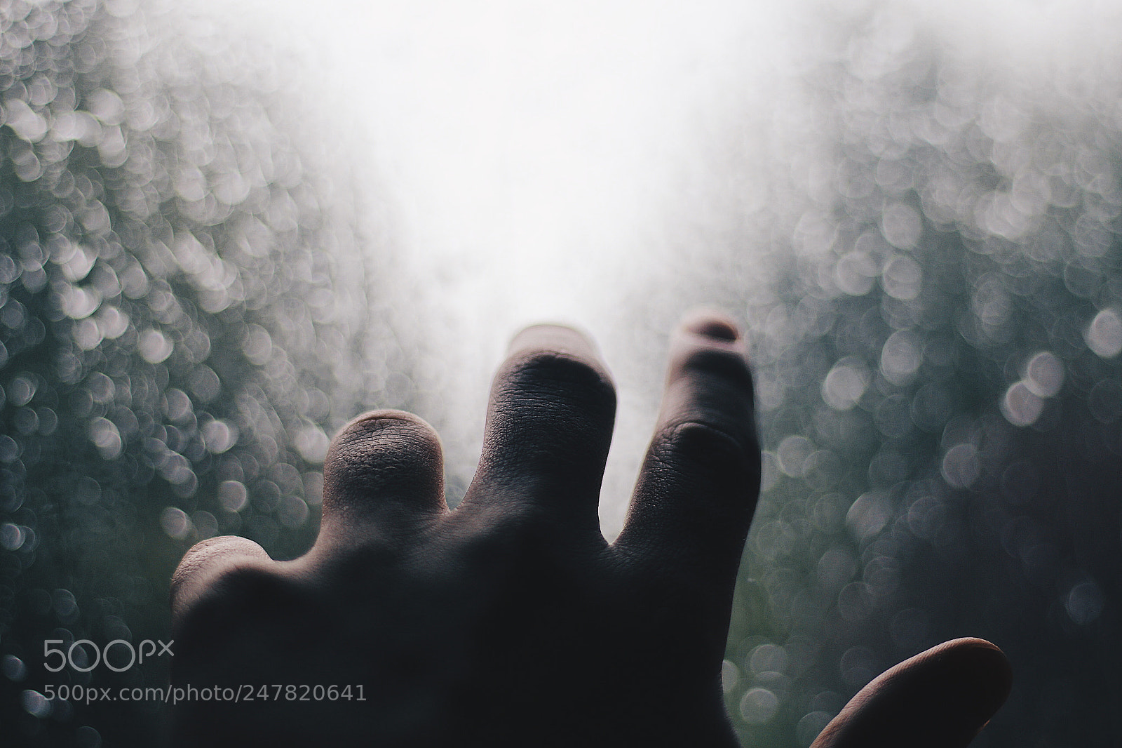 Canon EOS 700D (EOS Rebel T5i / EOS Kiss X7i) sample photo. Dark rain photography