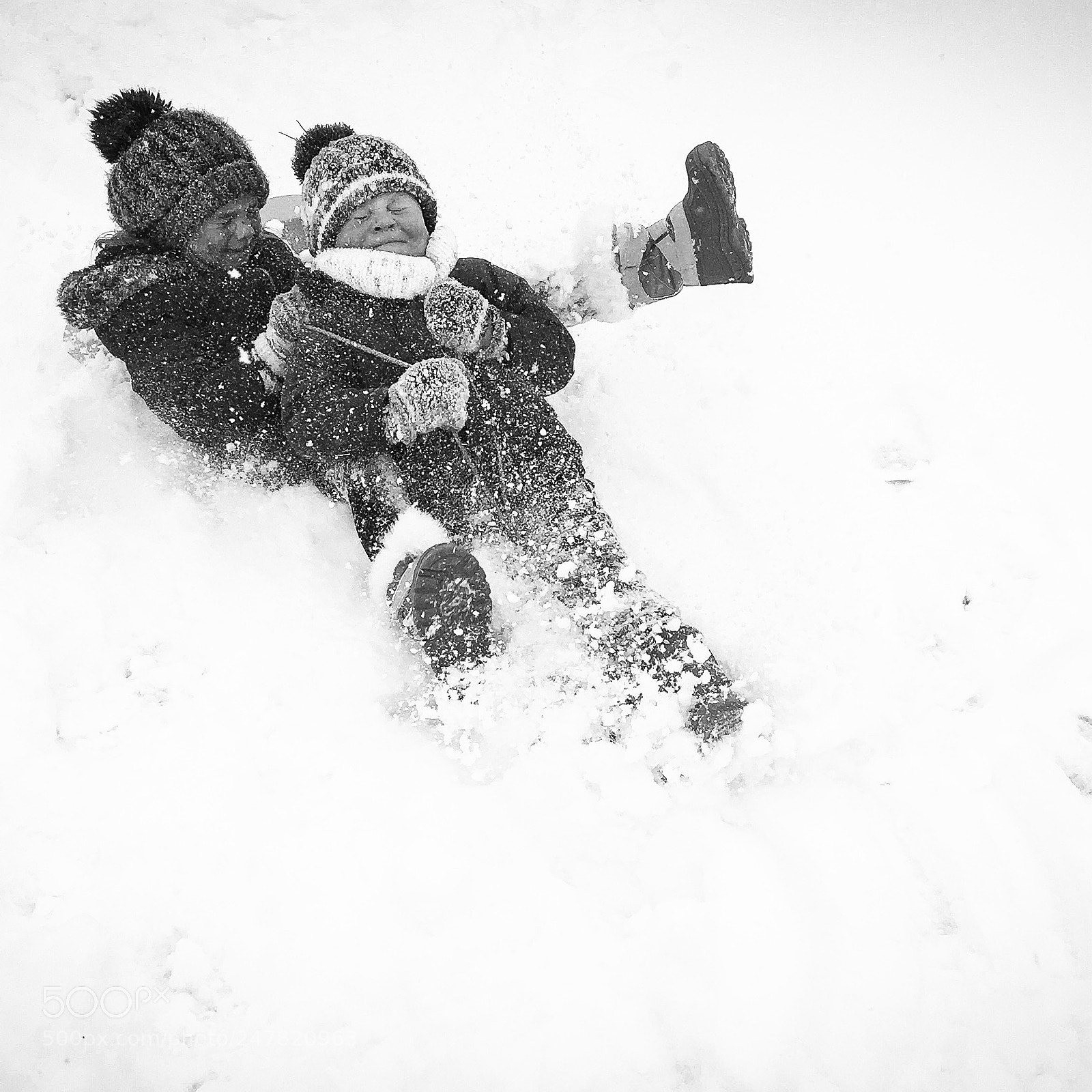 Apple iPhone 6s sample photo. Sledging photography