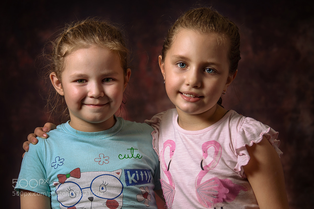 Nikon D610 sample photo. Friendship photography