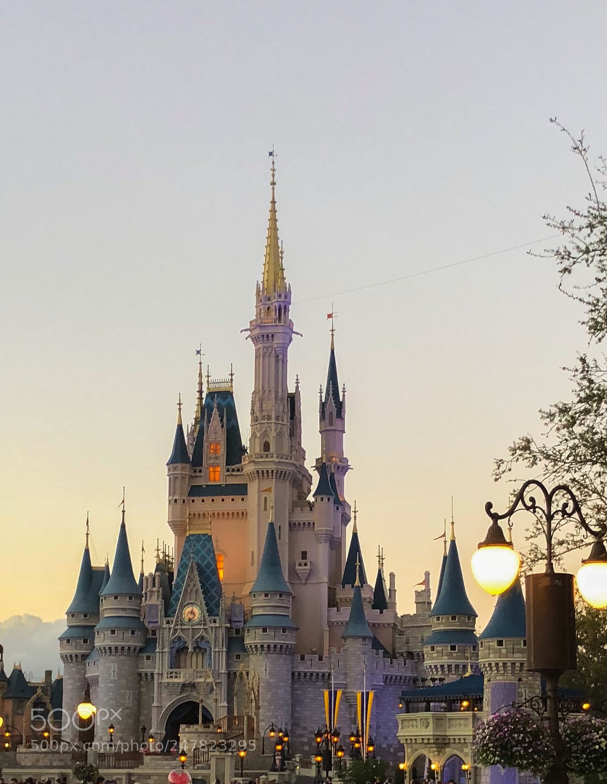 Apple iPhone 8 sample photo. View of the castle photography