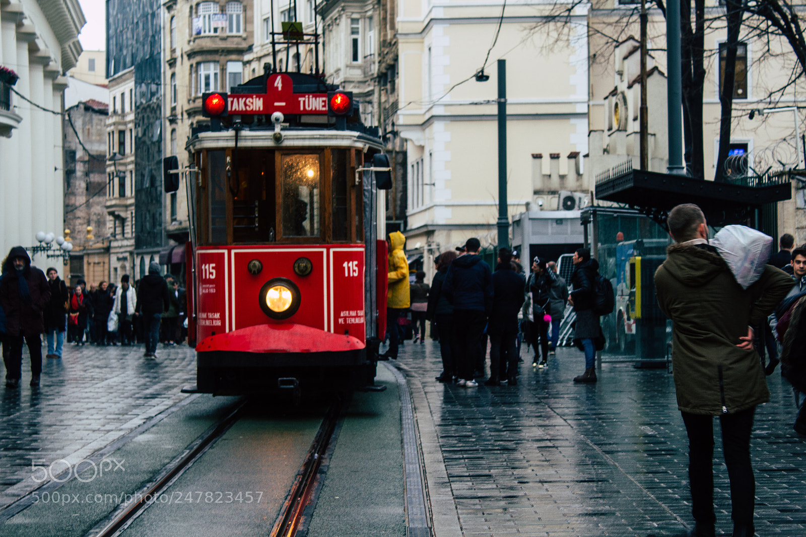 Canon EOS 700D (EOS Rebel T5i / EOS Kiss X7i) sample photo. Street of istanbul. photography