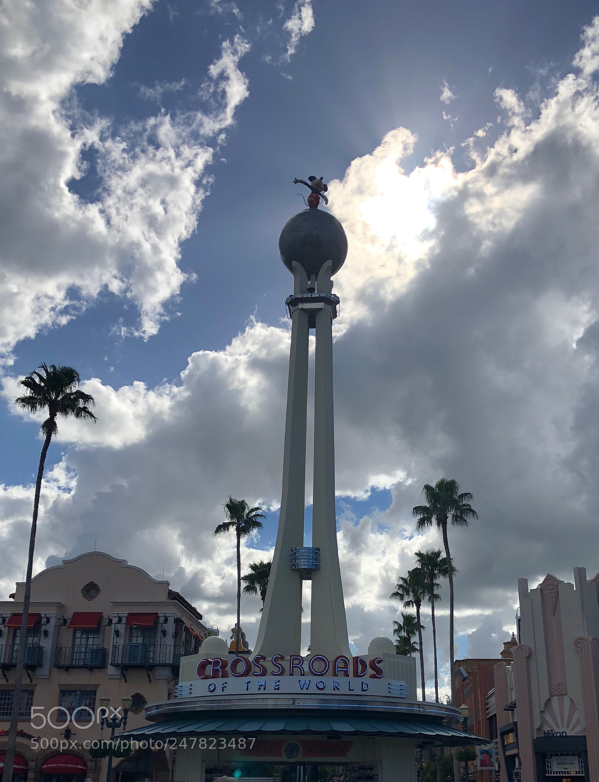 Apple iPhone 8 sample photo. Welcome to hollywood studios photography