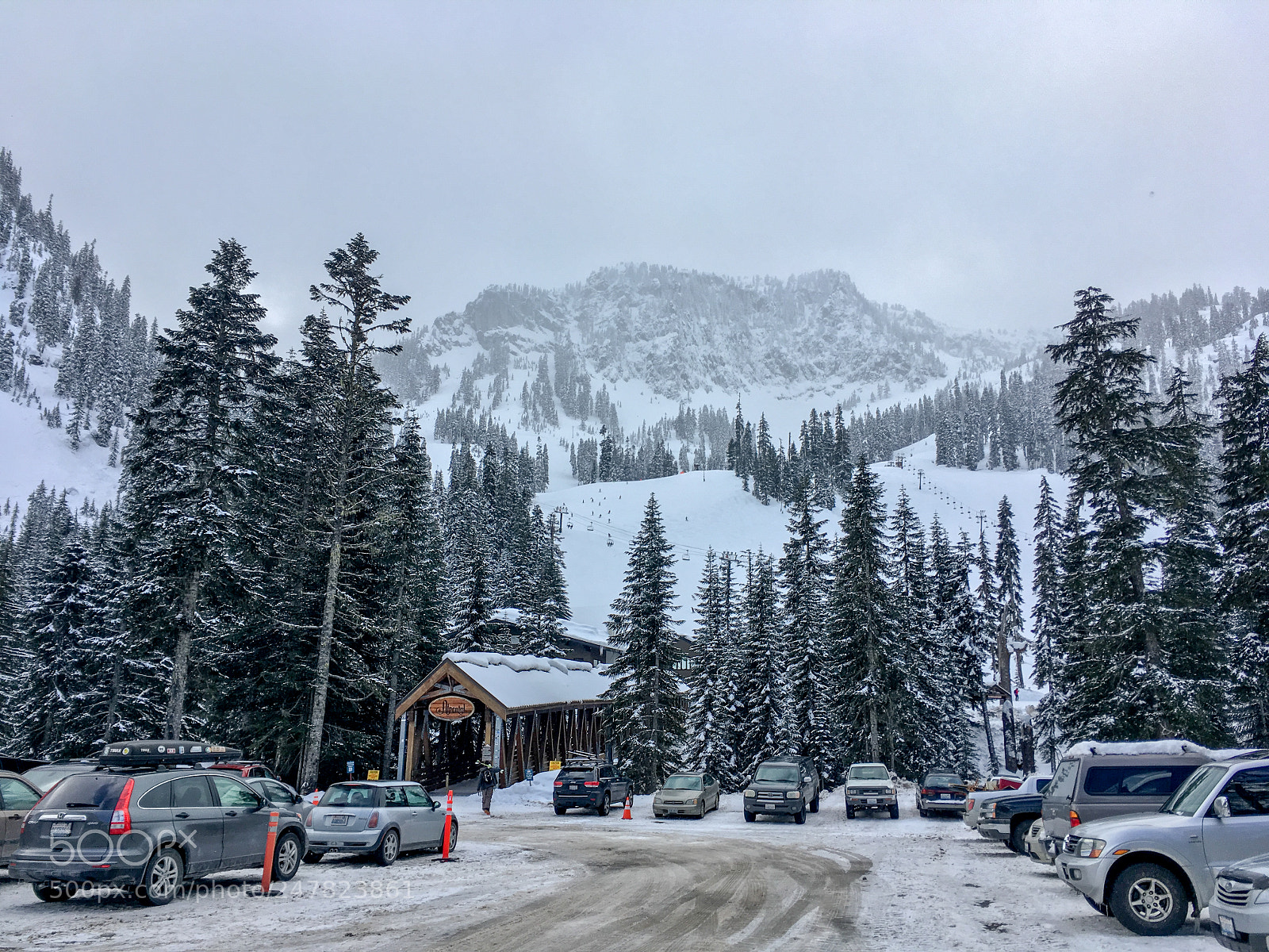 Apple iPhone SE sample photo. Alpental base photography