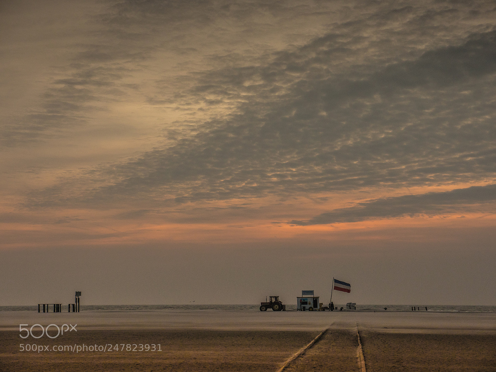 Panasonic Lumix DMC-GH4 sample photo. Amrum strand nebel photography