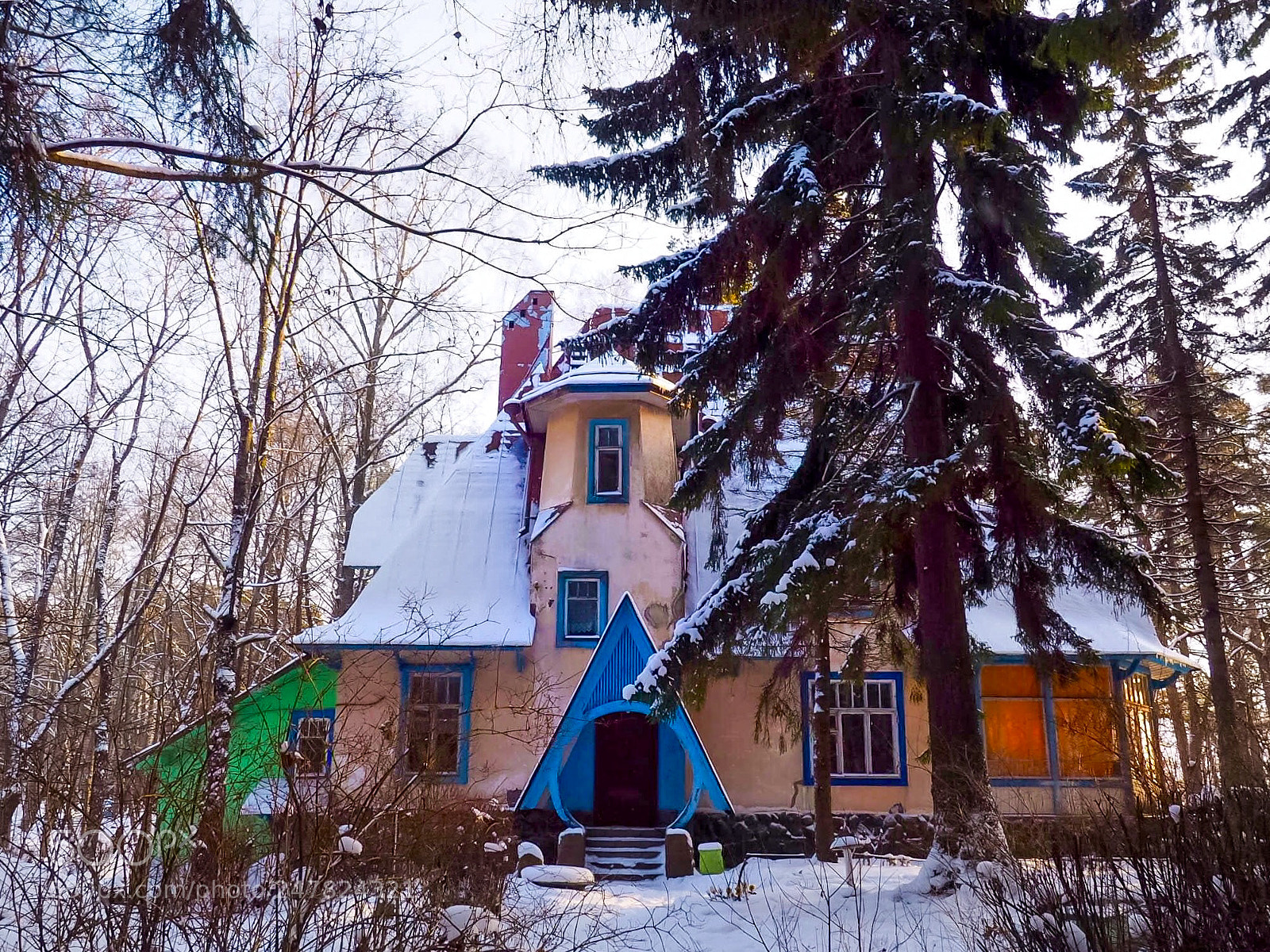 Olympus PEN E-PL7 sample photo. Villa in the art photography