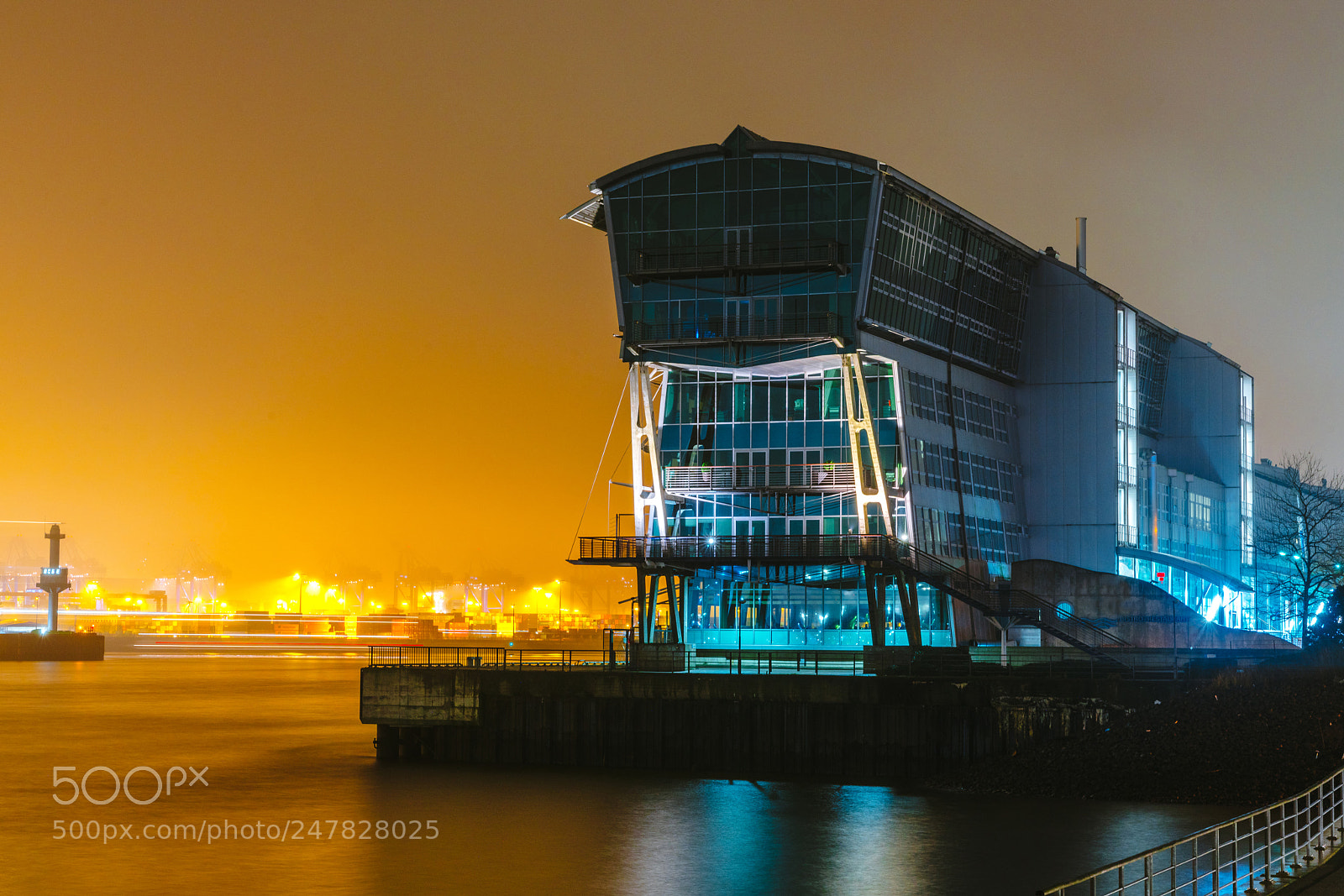 Sony a7R II sample photo. Evening and night sketches photography