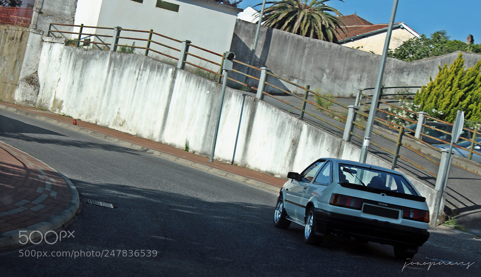 Canon EOS 600D (Rebel EOS T3i / EOS Kiss X5) sample photo. Hachi-roku photography
