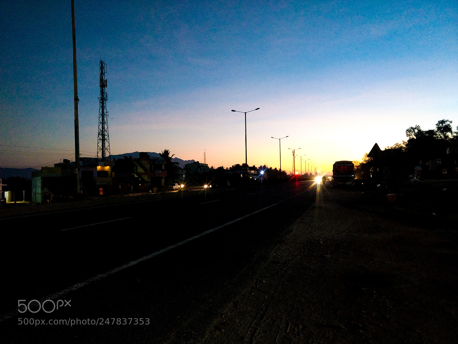 Motorola Moto Z Play sample photo. Highwayearlymorning.jpg photography