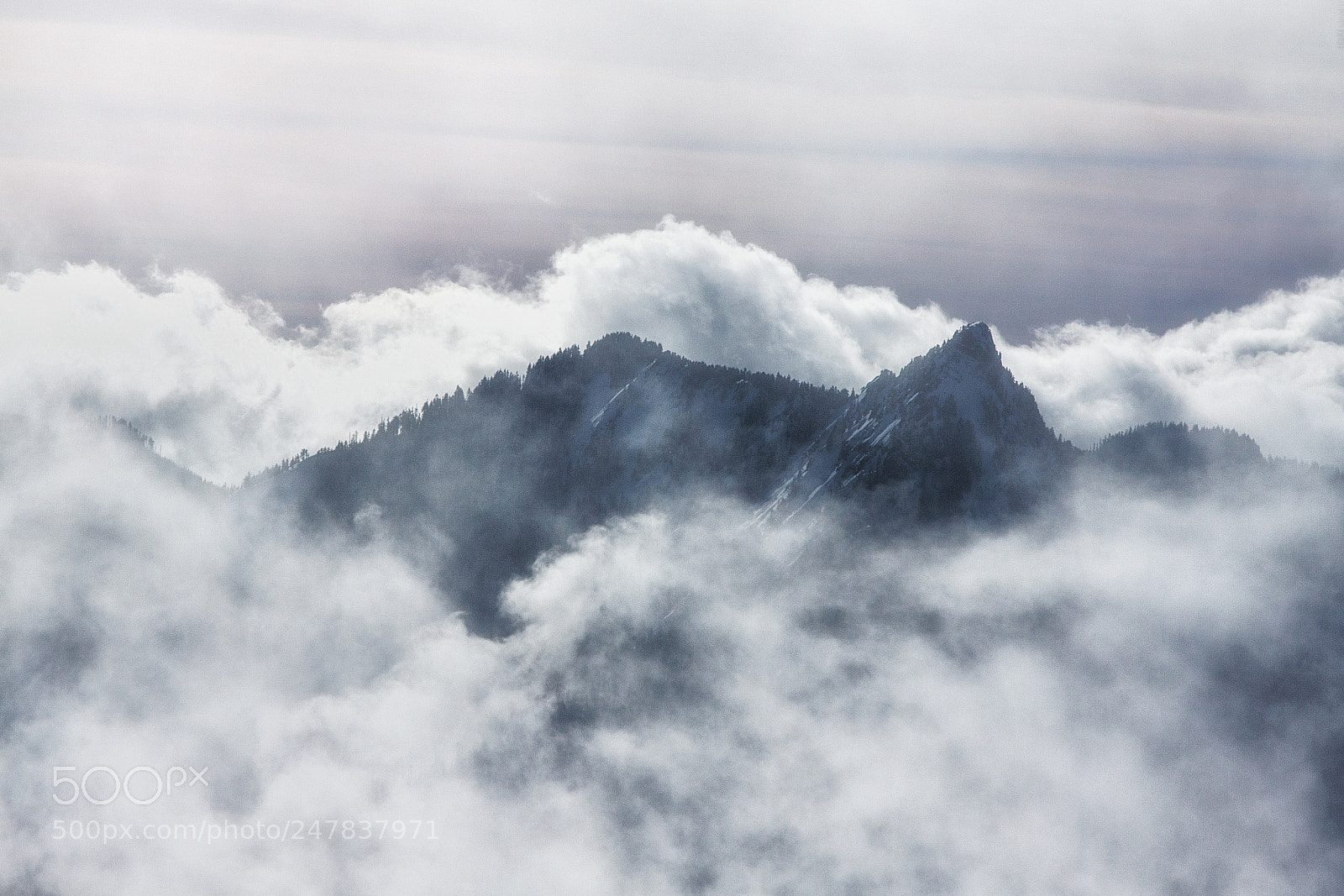 Canon EOS 50D sample photo. Cloudy mountain photography