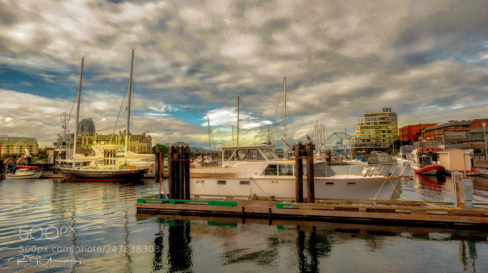Pentax K200D sample photo. Victoria harbor two photography