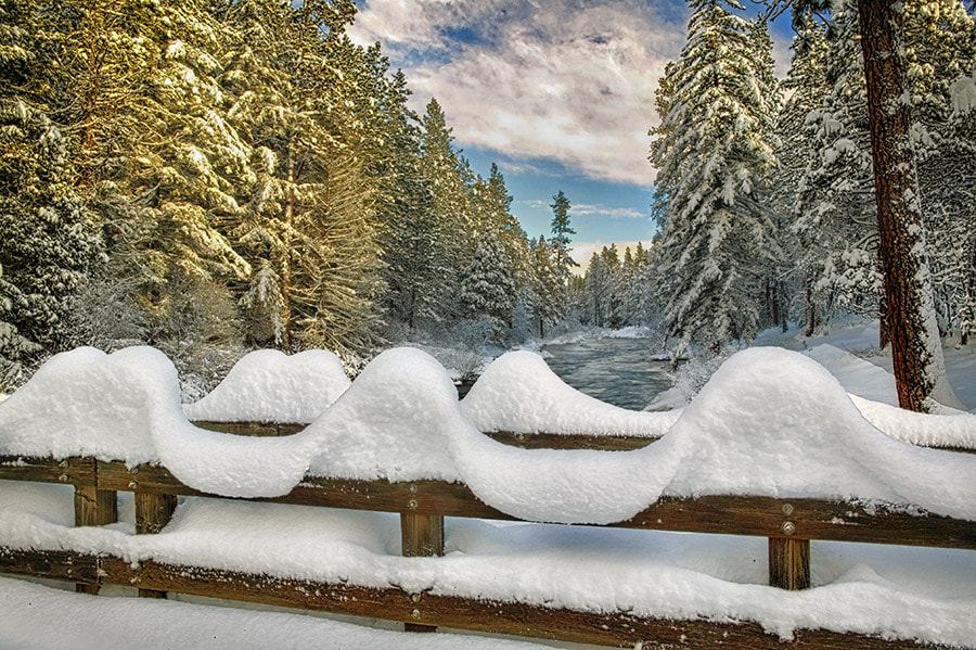 Canon EOS-1Ds sample photo. Snow pattern on rail of bridge at wizard falls fish hatchery. metolius river, oregon photography