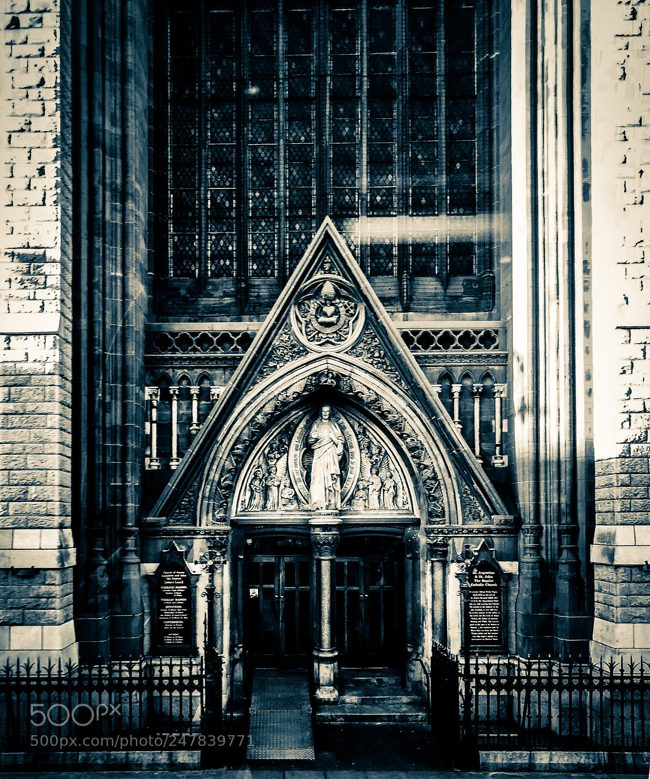 Apple iPhone X sample photo. Entrance to john s photography