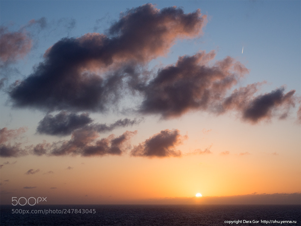 Olympus OM-D E-M10 III sample photo. Malta sunset photography