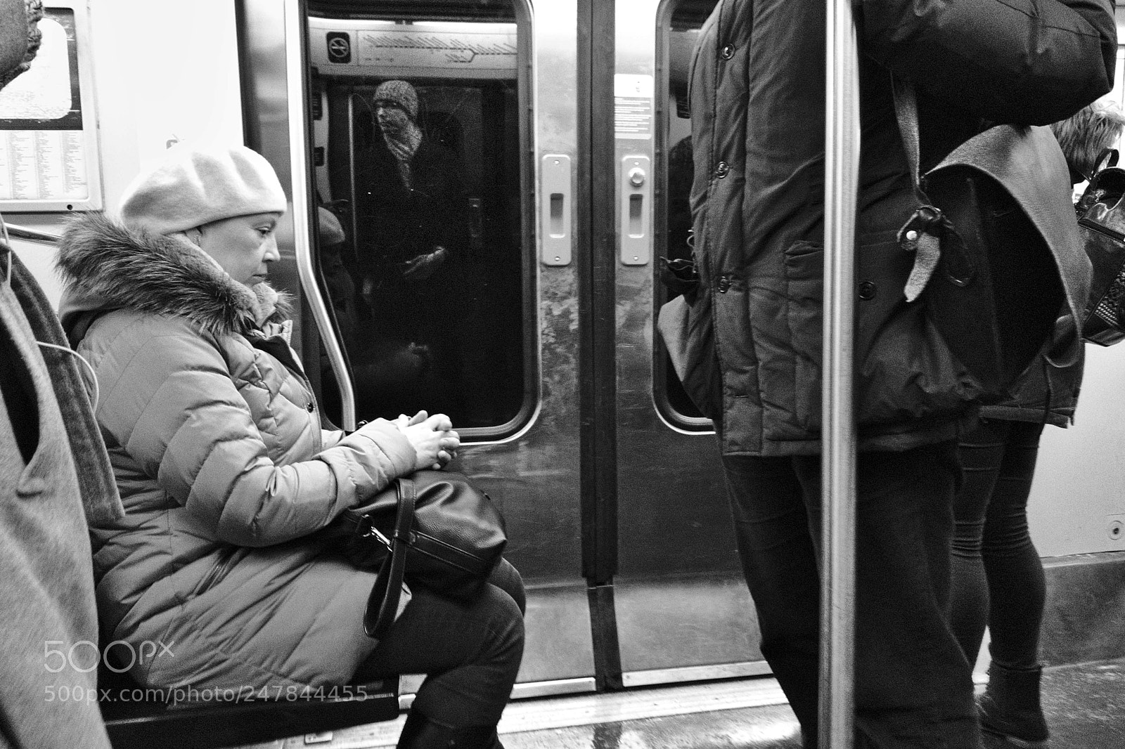 Samsung Galaxy S7 sample photo. Subway reflection photography