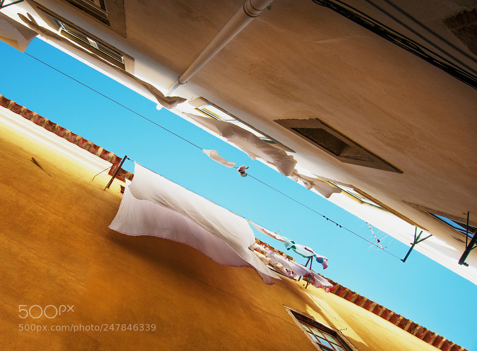 Nikon D700 sample photo. Streets of lisbon photography