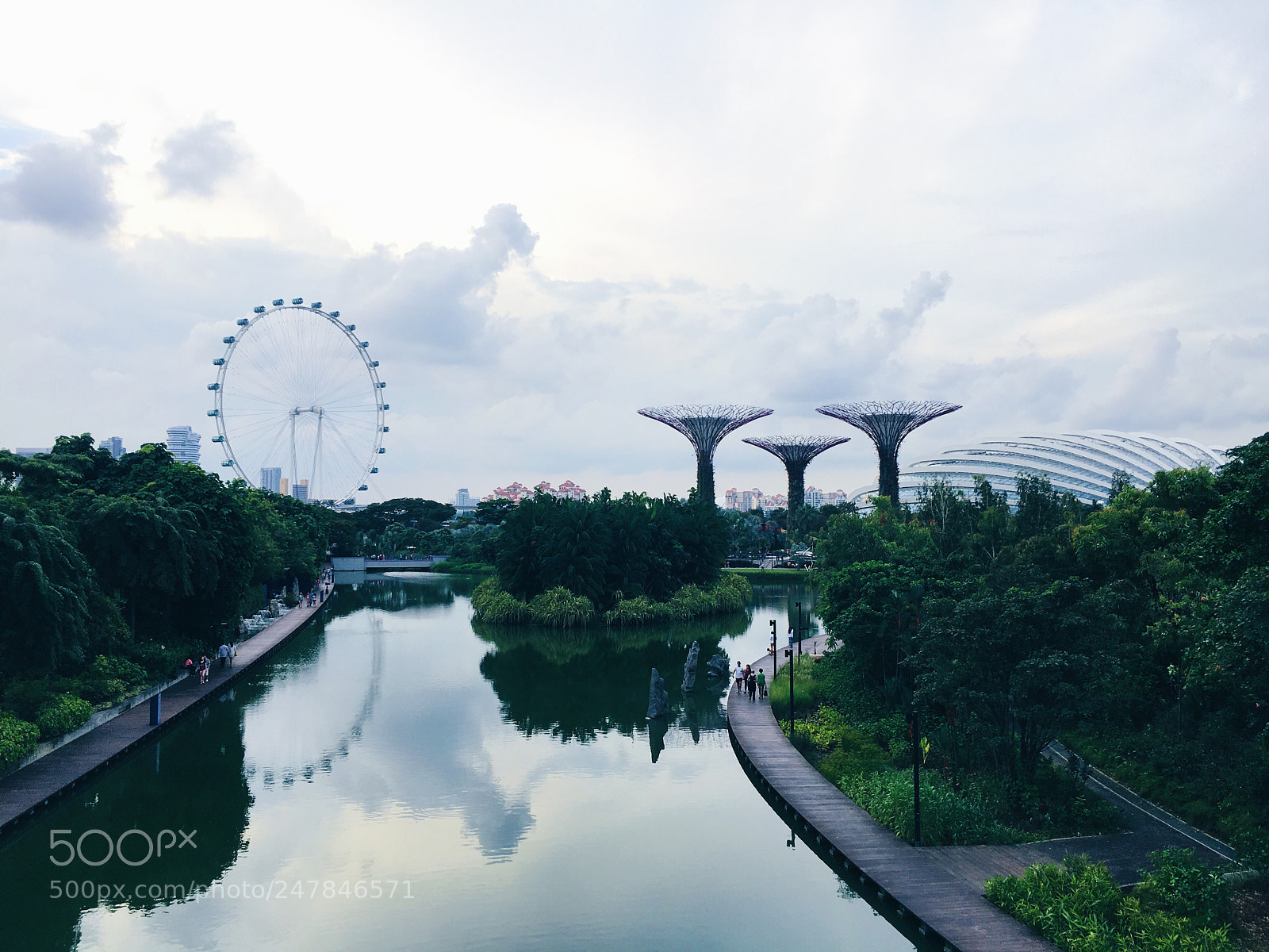 Apple iPhone 6s sample photo. Singapore marina bay photography