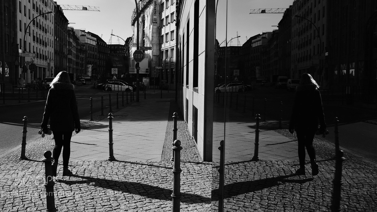 Fujifilm X100F sample photo. Mirror photography