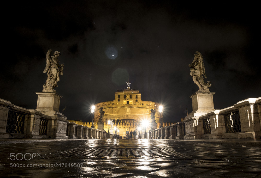 Olympus OM-D E-M5 II sample photo. Rome whit rain photography