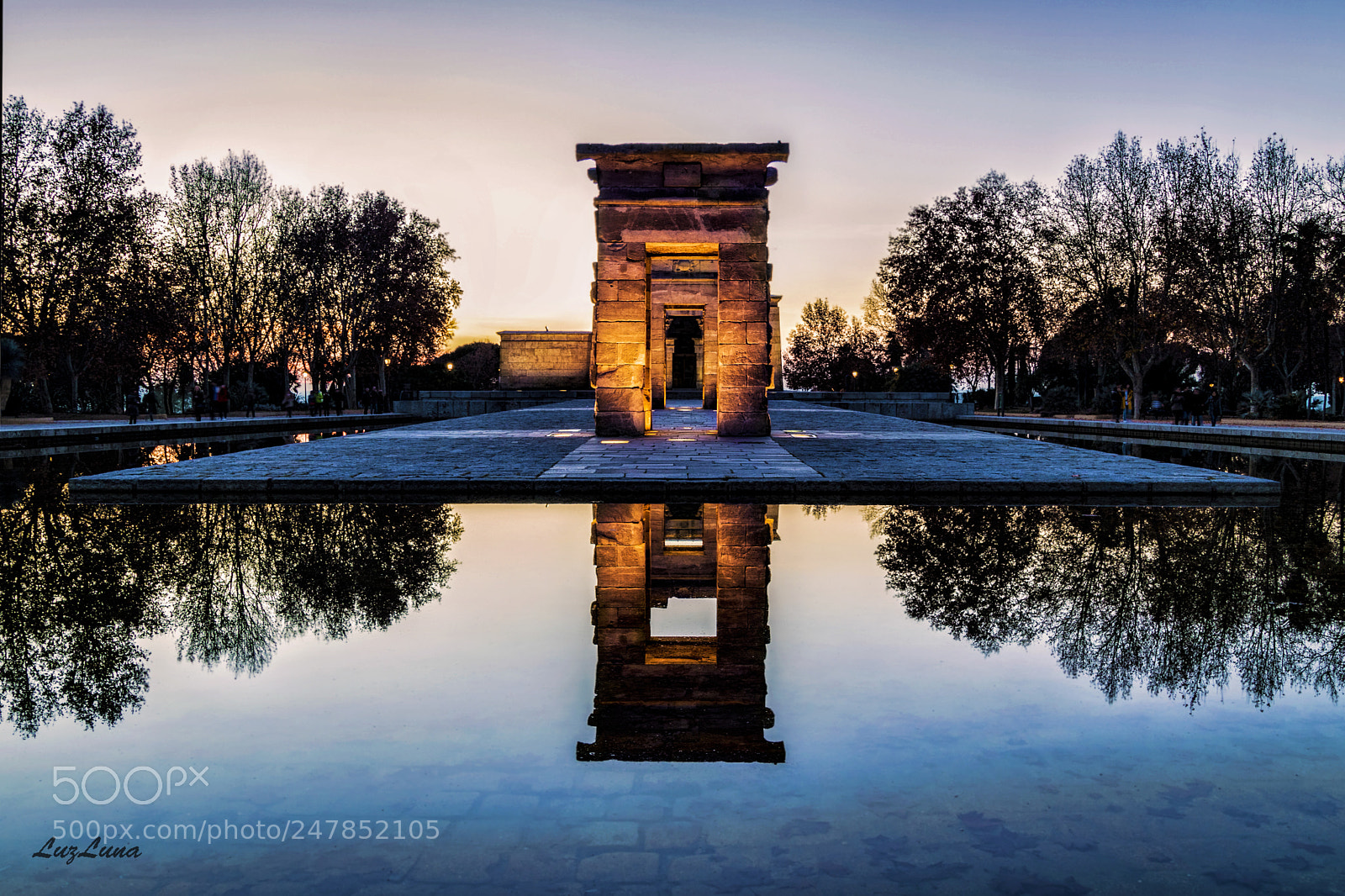 Canon EOS 750D (EOS Rebel T6i / EOS Kiss X8i) sample photo. Templo de debod photography
