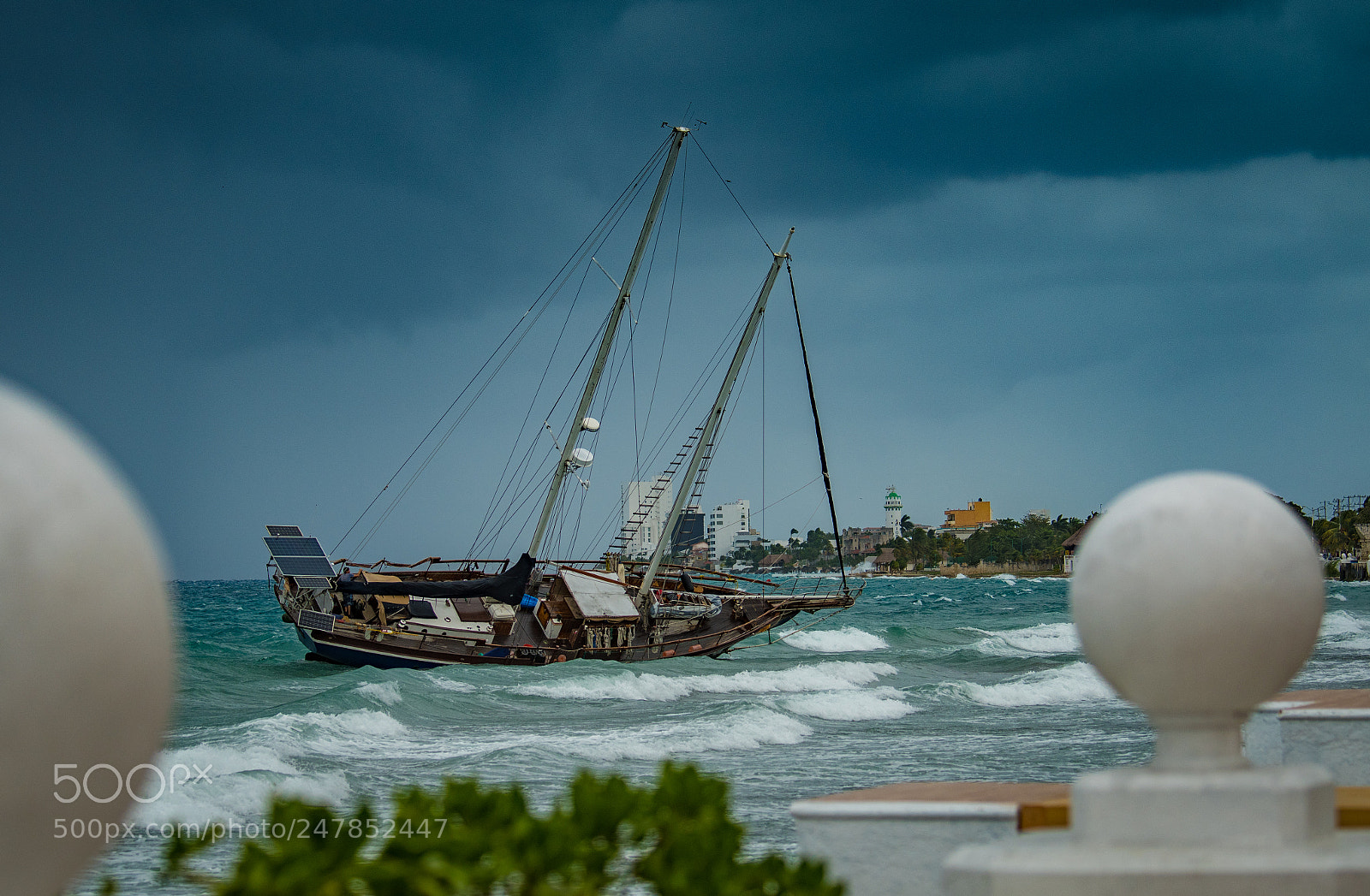 Nikon D500 sample photo. Boataccidentcozumel photography