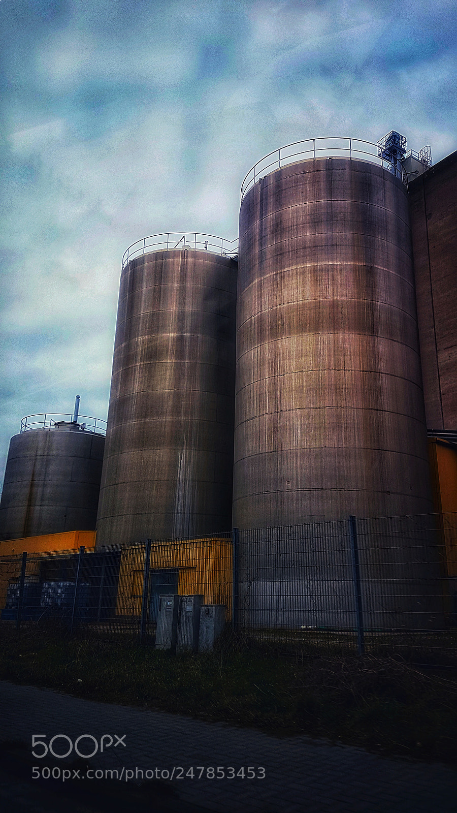 Samsung Galaxy S7 Edge sample photo. Silos photography