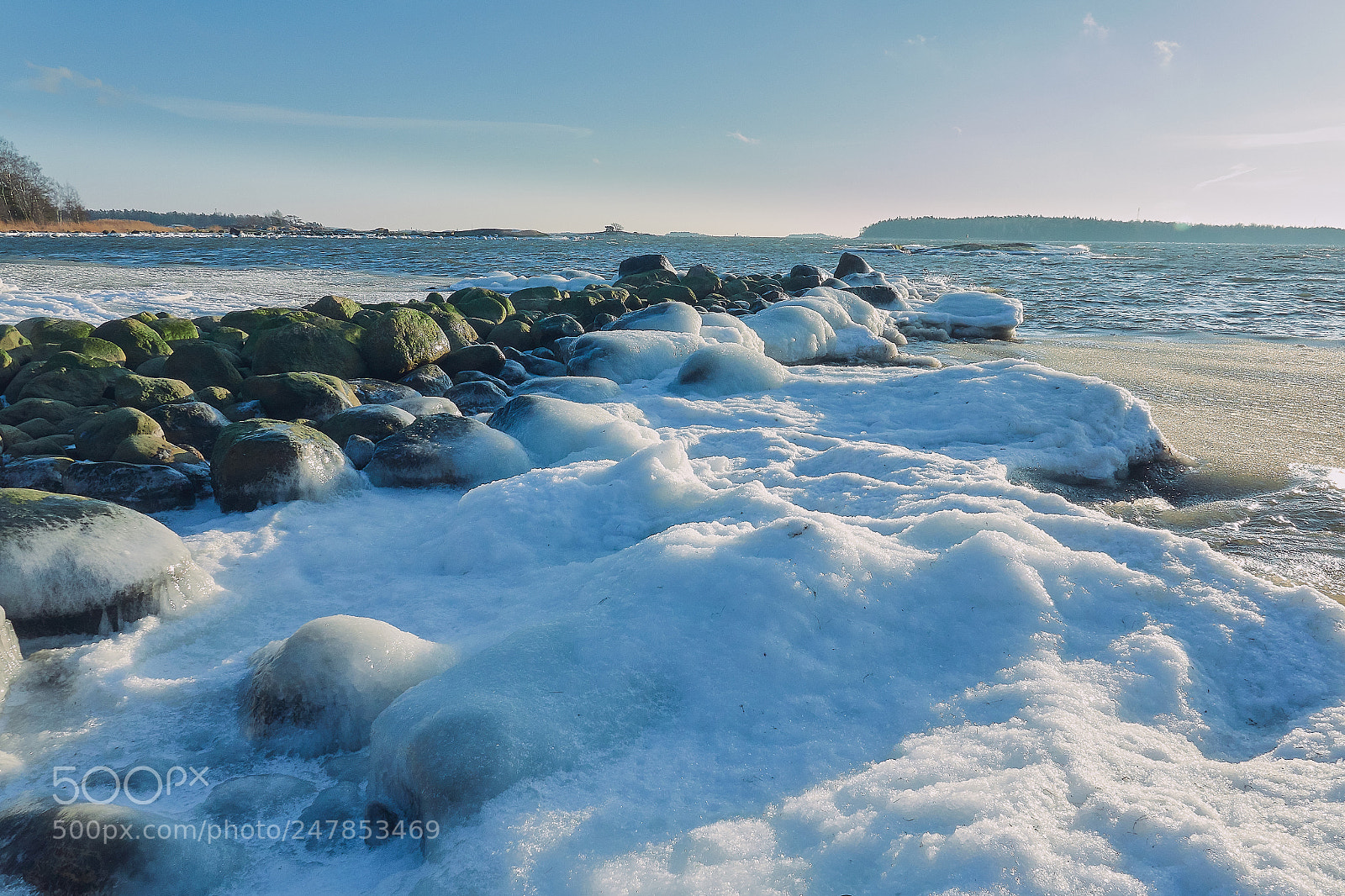 Sony Cyber-shot DSC-RX10 IV sample photo. Icy shore photography