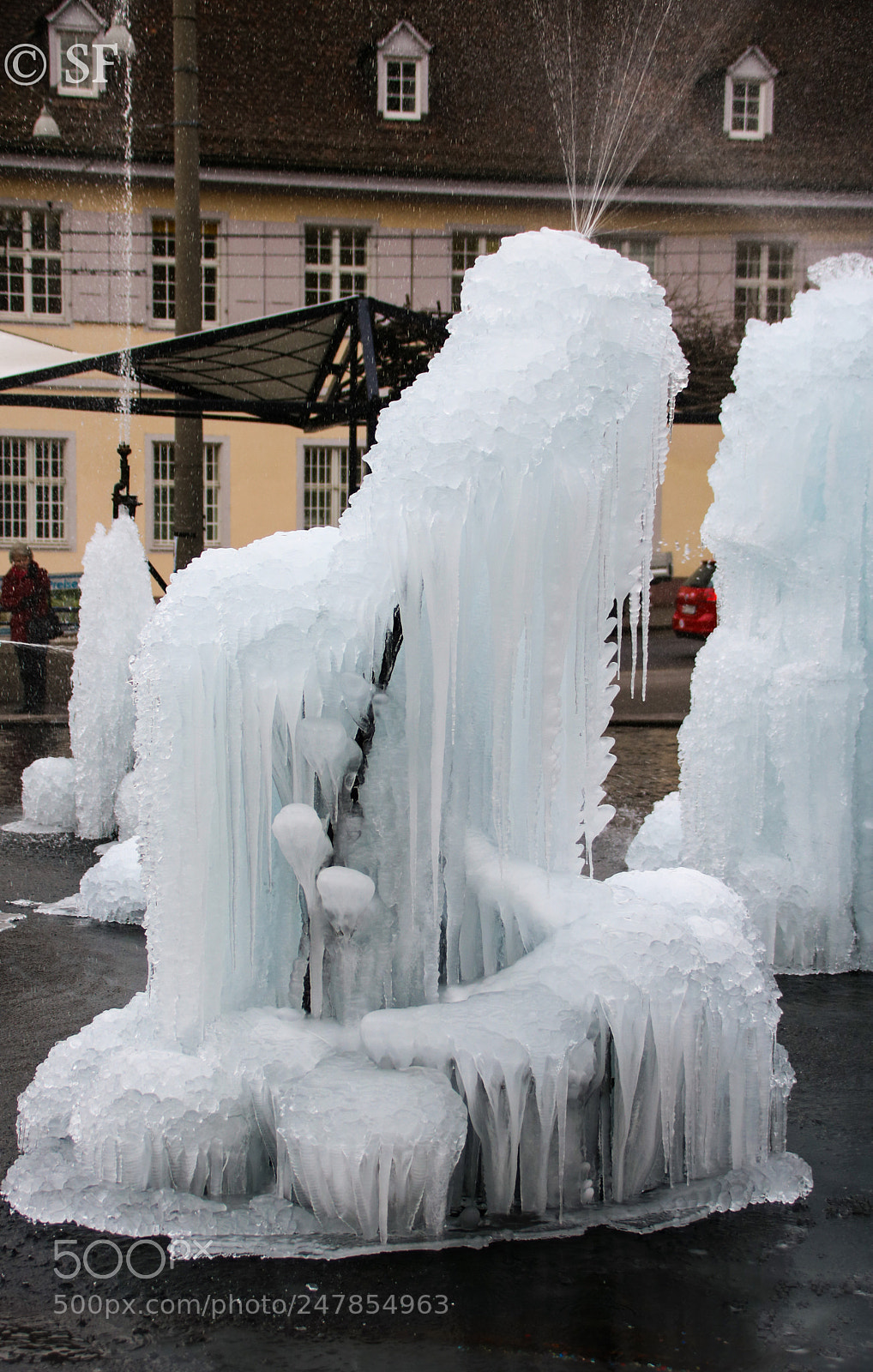 Canon EOS 750D (EOS Rebel T6i / EOS Kiss X8i) sample photo. Frozen photography