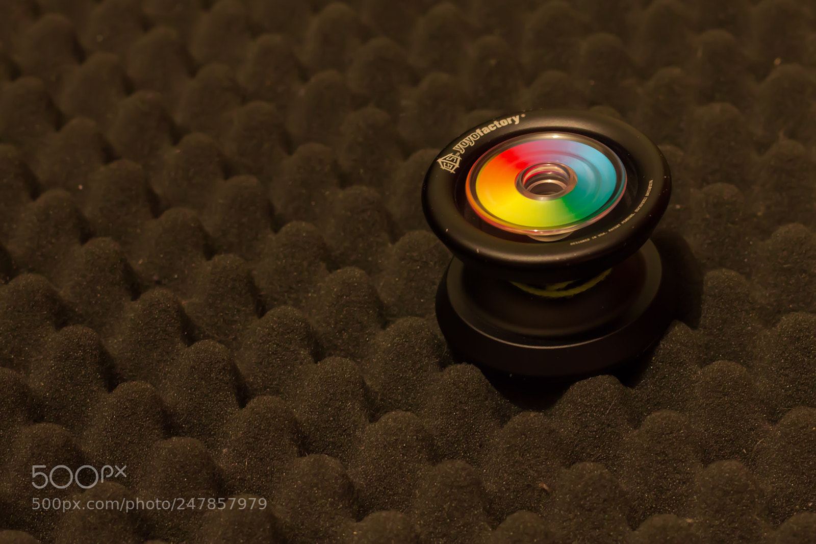 Canon EOS 600D (Rebel EOS T3i / EOS Kiss X5) sample photo. Rainbow yo-yo photography