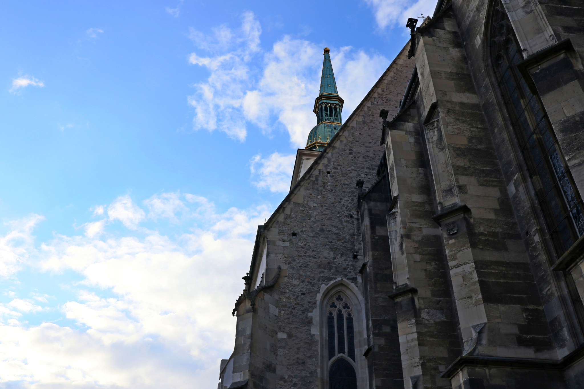 Canon EOS M5 sample photo. Relief photography