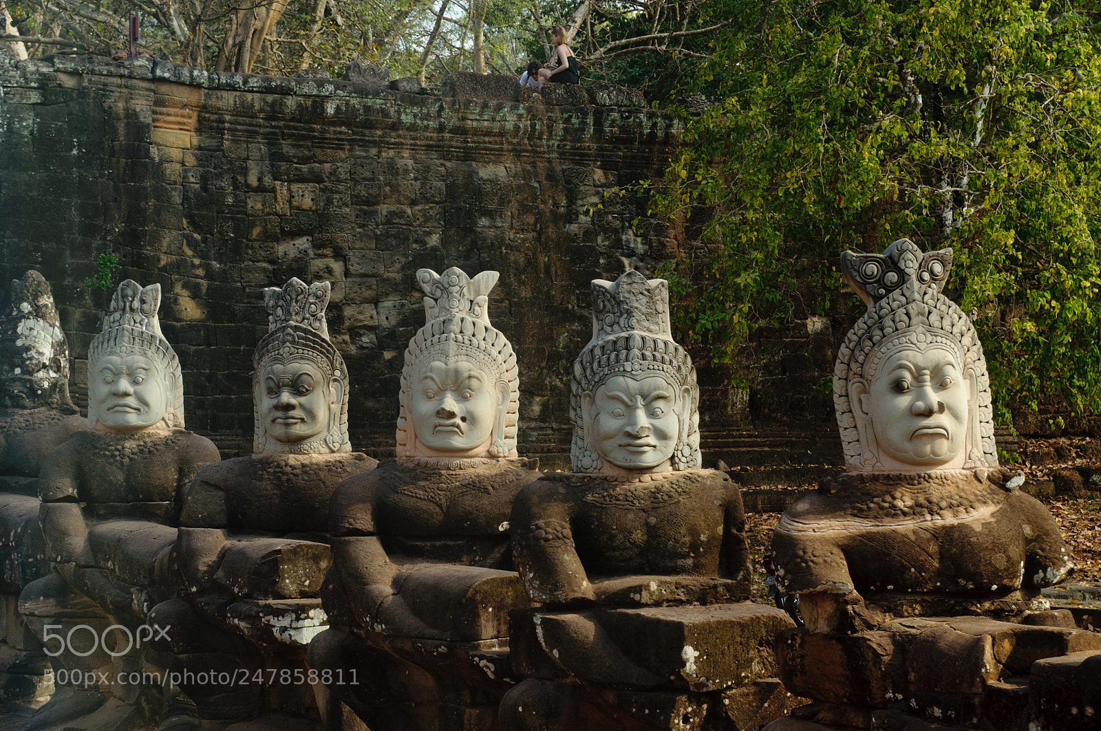 Nikon D5000 sample photo. Guards of the bridge photography