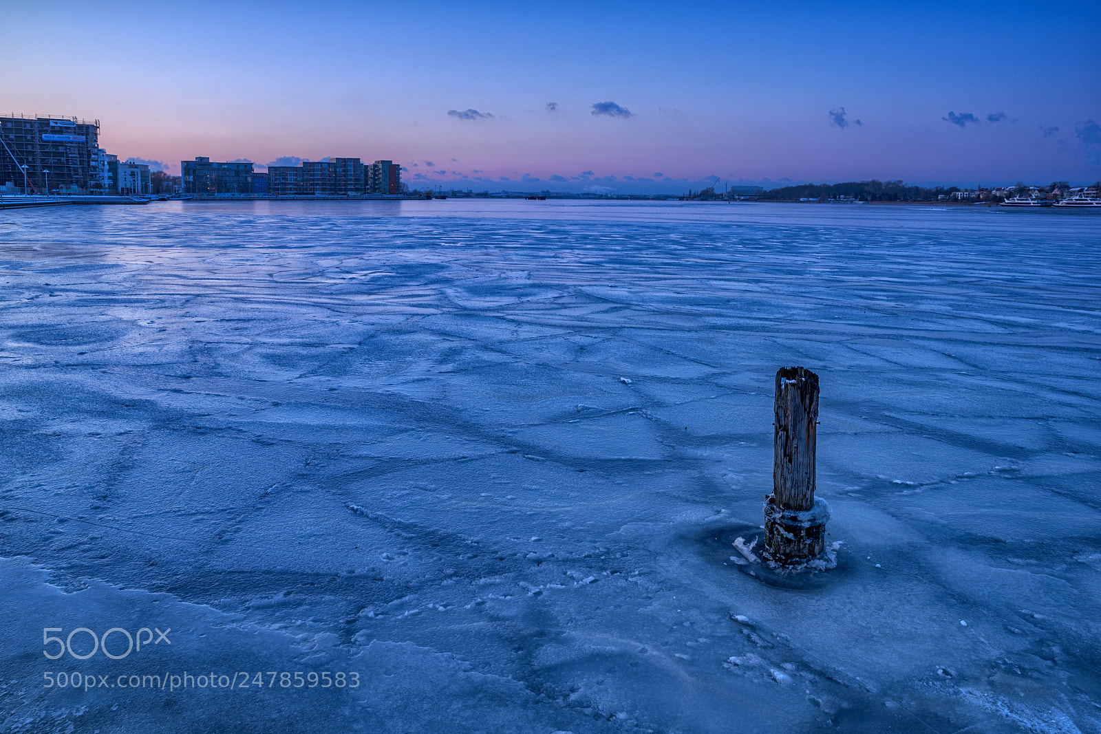 Pentax K-1 sample photo. Rostock winter photography